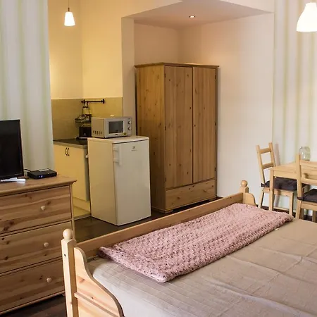 At Parliament Apartament *