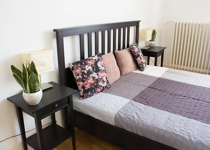 At Parliament Apartament *