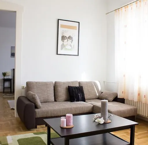 Apartament At Parliament